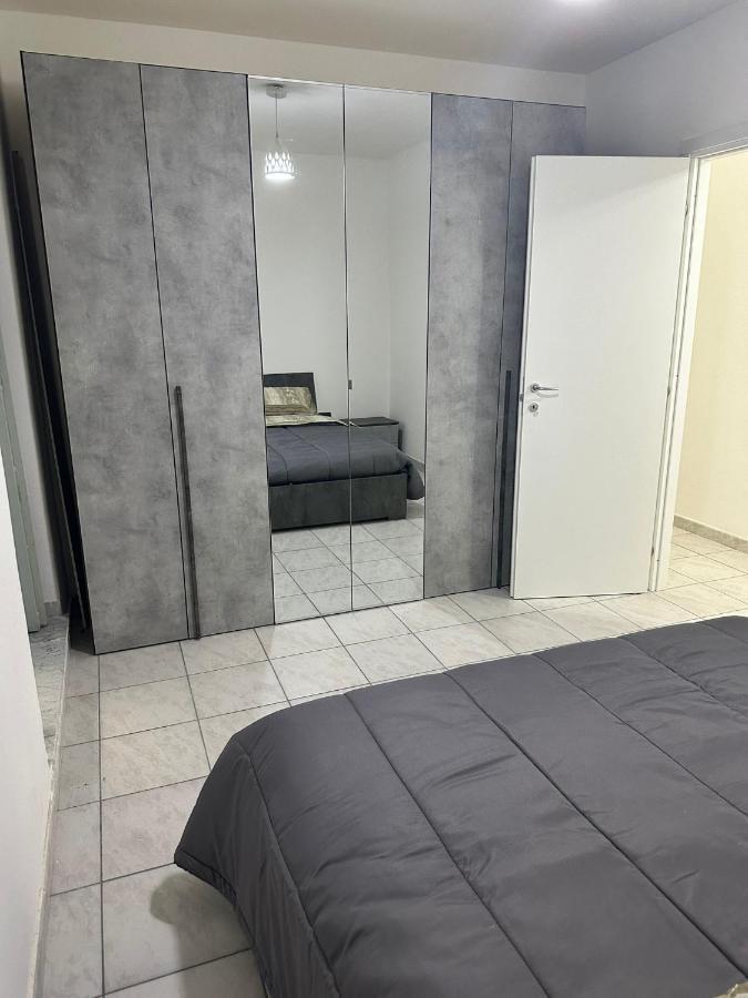 Home Center Acquisto Κατάνια Εξωτερικό φωτογραφία