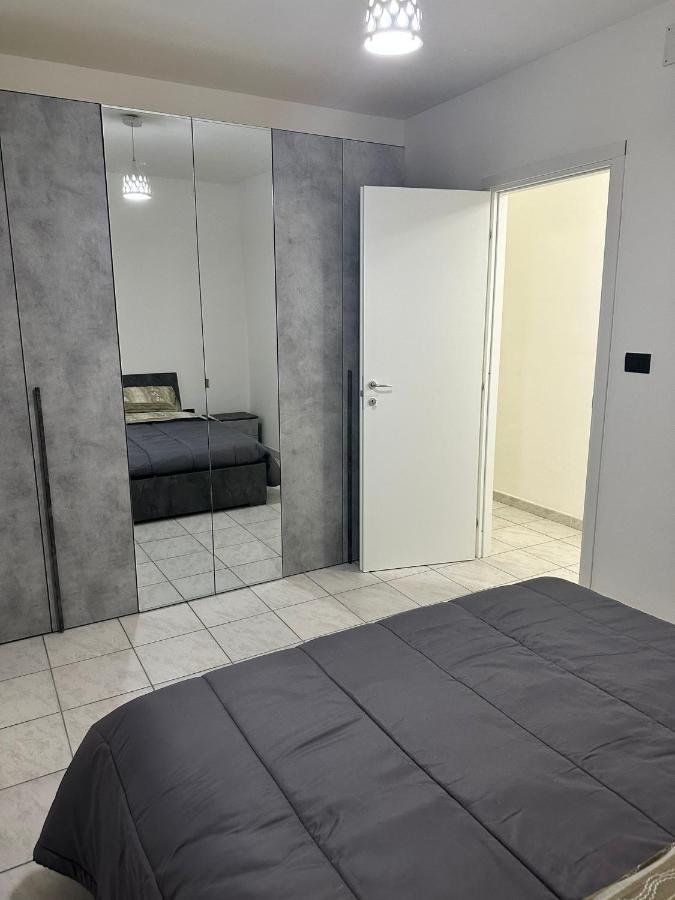 Home Center Acquisto Κατάνια Εξωτερικό φωτογραφία